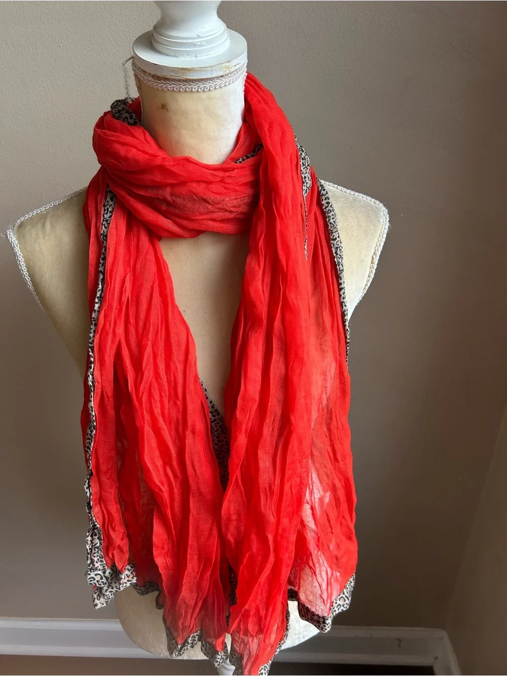 New York & Company Womens Orange Crinkle Scarf Animal Print Edges New 5000-3102